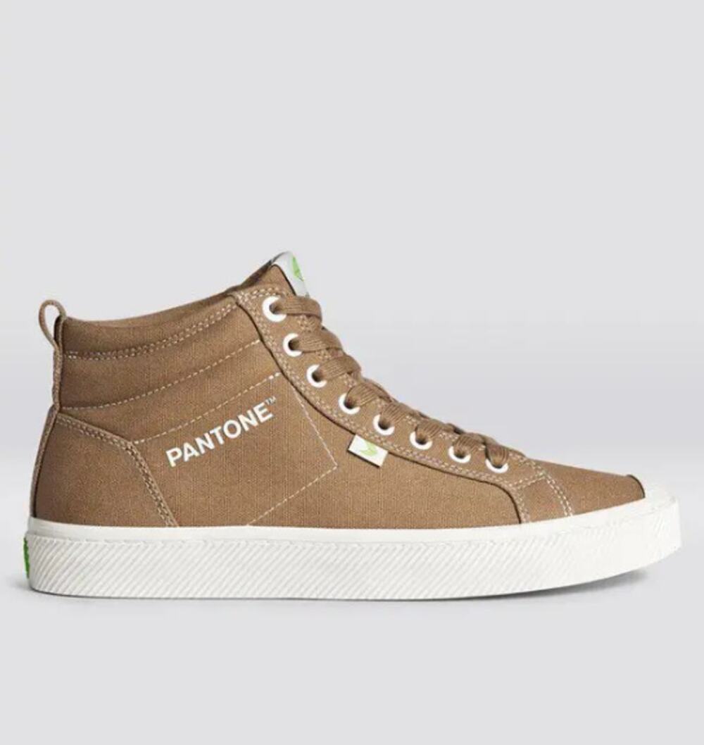 Cariuma OCA High Top Sneakers Mens 9 Womens 10.5 Tan Brown Canvas Contrast NIB